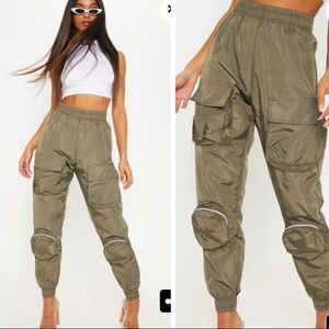 **added vid* PLT Khaki Shell 3D Pocket Jogger